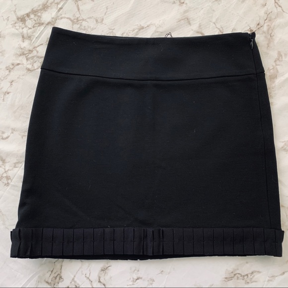 Diane Von Furstenberg Dresses & Skirts - Diane Von Furstenberg Postage Stamp Black Skirt